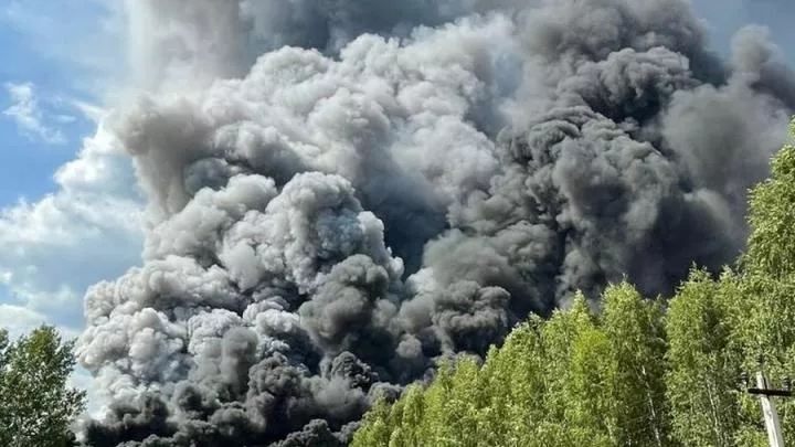 Новые сведения о пожаре на складе Ozon: один сотрудник погиб