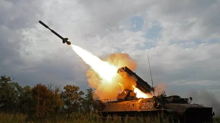Украинские боевики ударили по Херсону ракетами — Стремоусов
