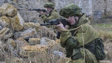 "Пятнашка" уже вовсю сражается за Курск: Лучшие подразделения переброшены в приграничье. Донбасс вновь оказался в подвешенном состоянии