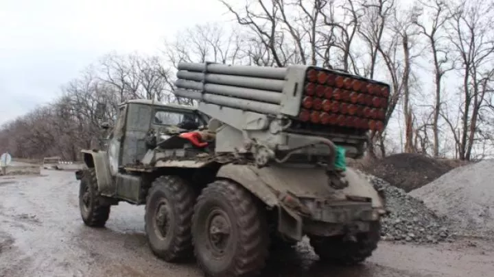 ВСУ при отступлении накрыли Градами больницу в Волновахе. Есть погибшие