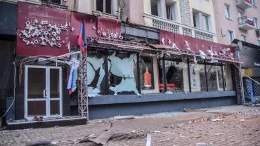 Боевики ВСУ обстреляли многолюдный квартал в Донецке из РСЗО