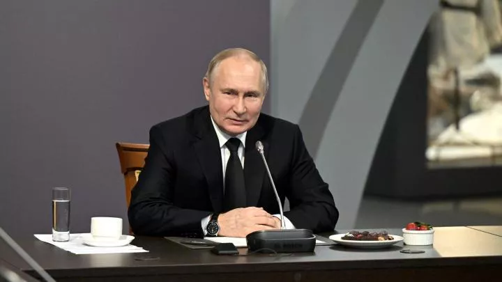 Путин назвал СВО попыткой прекратить войну в Донбассе