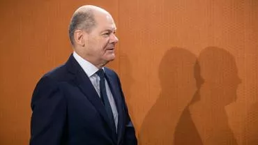 Шольц призвал не допустить прямого столкновения НАТО с Россией