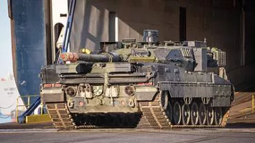 Украина получит танки Leopard 2 примерно через три месяца – Минобороны ФРГ