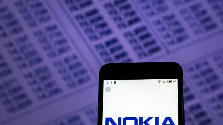 Nokia остановит свою деятельность в России