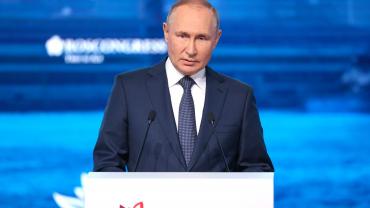 Путин рассказал о подписании контракта Минобороны с 300 тыс. бойцов