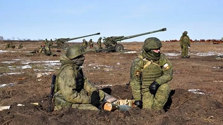 Подразделения Востока заняли выгодные рубежи в районе Угледара – Минобороны РФ