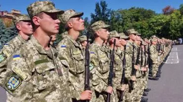 Украина бросит на защиту границ с Белоруссией курсантов военных училищ