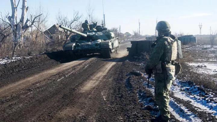 Российские войска перешли в наступление на трех направлениях