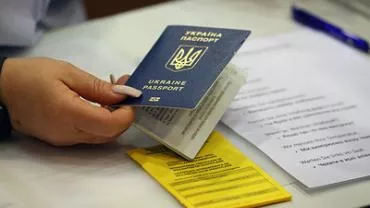 Украинцы больше не смогут выезжать из страны без загранпаспорта