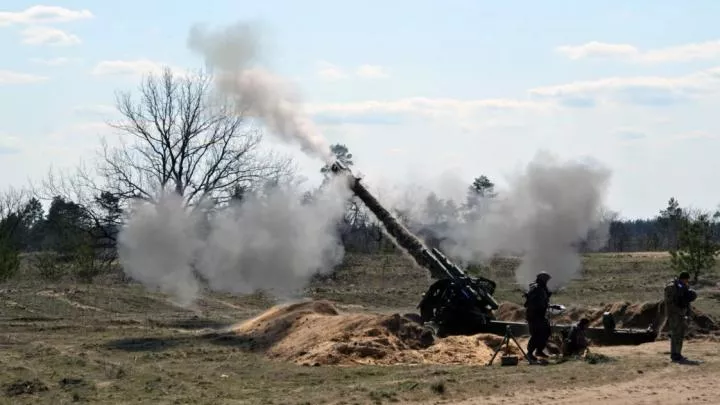 В Донецке огнем украинской армии ранена пожилая женщина