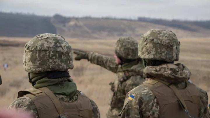 Красный Яр под обстрелом. На восточной окраине Луганска завязался бой