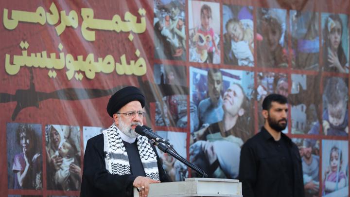 Открытие новых фронтов: Иран предупредил США о последствиях помощи Израилю