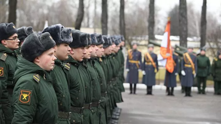 В Думу внесли проект закона о поэтапном повышении призывного возраста