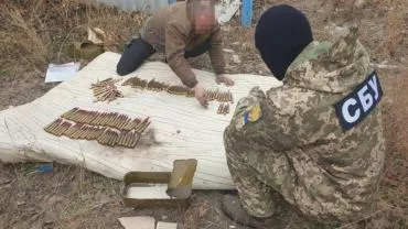 На оккупированной ВСУ территории Донбасса обнаружен оружейный тайник