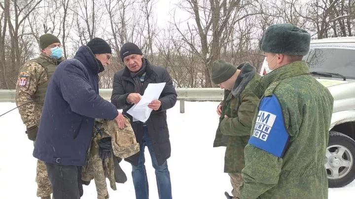 Беспилотник ДНР второй день подряд обстреливает позиции ВСУ в Донбассе — есть раненые