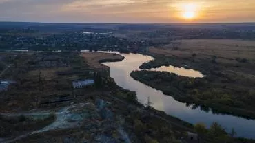 На собственном примере. Глава МИД Венгрии едет в Донбасс