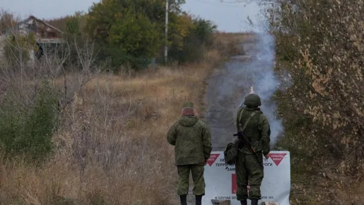 Один боец НМ ДНР обратил в бегство четырёх ВСУшников: в Сети появилось видео