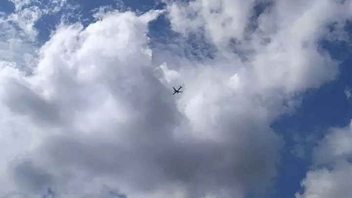 В небе над Калининградом зафиксирован американский самолет-разведчик