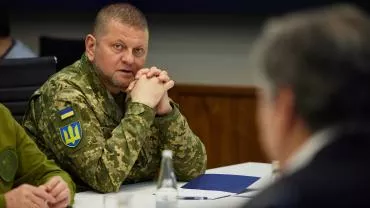 В СМИ сообщили об обострении конфликта между Зеленским и Залужным