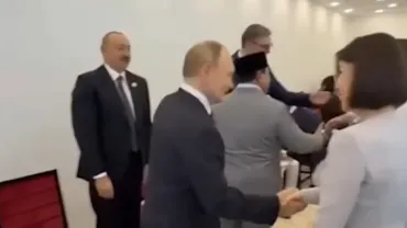 "Конфуз Алиева виден на лице": Когда зашёл Путин, все изменились. Военкор: "А теперь внимание на супругу"