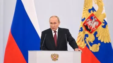 Мы будем идти своим путем и уважать украинский народ – Путин