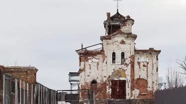 В ДНР восстановят две мечети, монастырь и храм