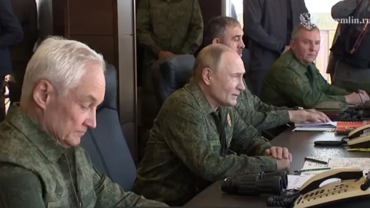 Будут трудные решения. Герасимов уходит? Всё показала картинка с Путиным. СВОдки с фронта