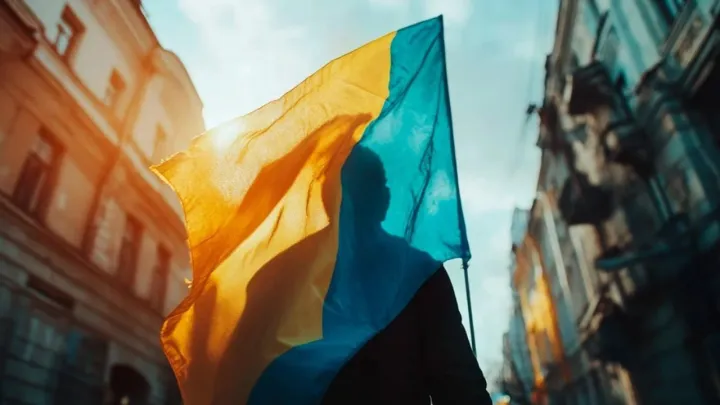 Это русские теперь враги?: Захватывающие кадры из Херсона открыли украинцам глаза