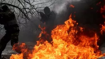 Эвакуировать погибших невозможно: ВСУ возобновили обстрел пригорода Донецка