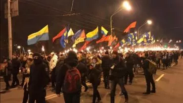 "Крым — это Россия": в Белграде прошёл митинг против радикализации Украины 