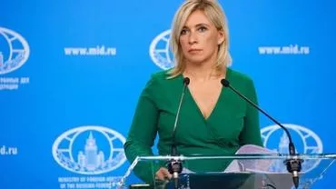 Захарова прокомментировала слова Шольца о "крестовых походах" РФ против демократии