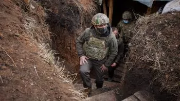 Политолог объяснил, для чего Киев может напасть на Донбасс 