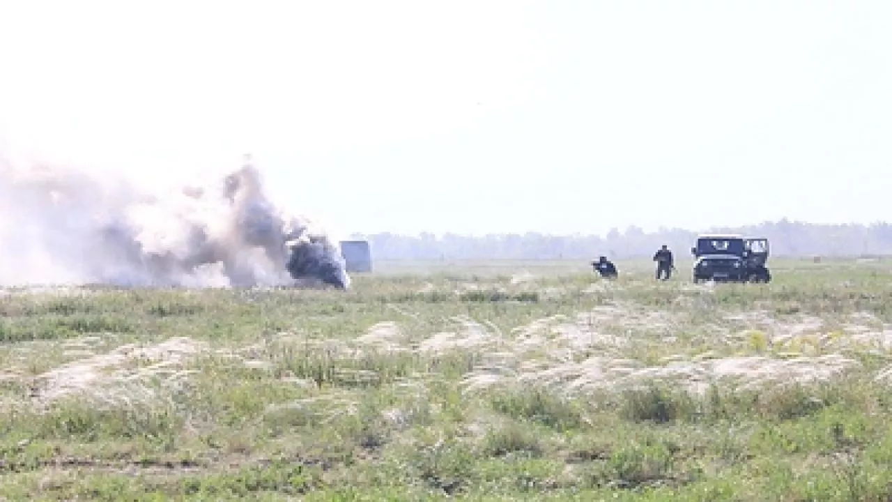 International maxxpro mrap. Атака на белгородскую область сегодня. Хамви всу. Пленные российские солдаты. Дрг в белгороде.