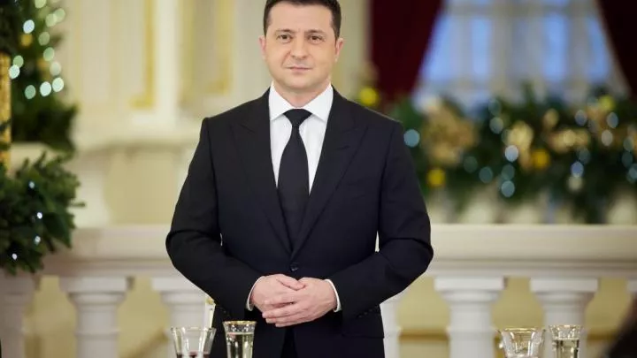 Луценко: Зеленского опасно отпускать на встречу с Путиным