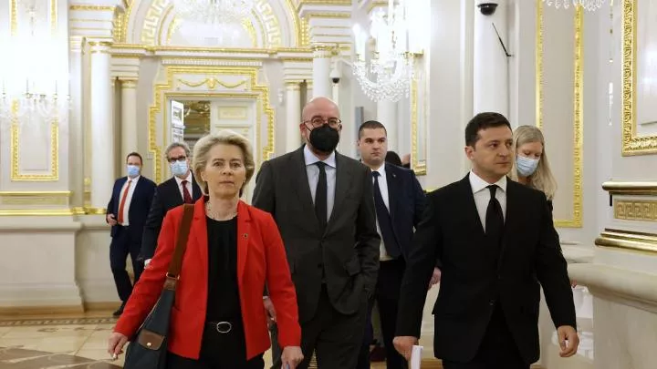 Киевский аналитик назвал цели Запада в отношении Украины