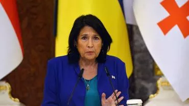 Прямое воздействие на политику Тбилиси: политолог оценил решение Путина возобновить авиасообщение с Грузией