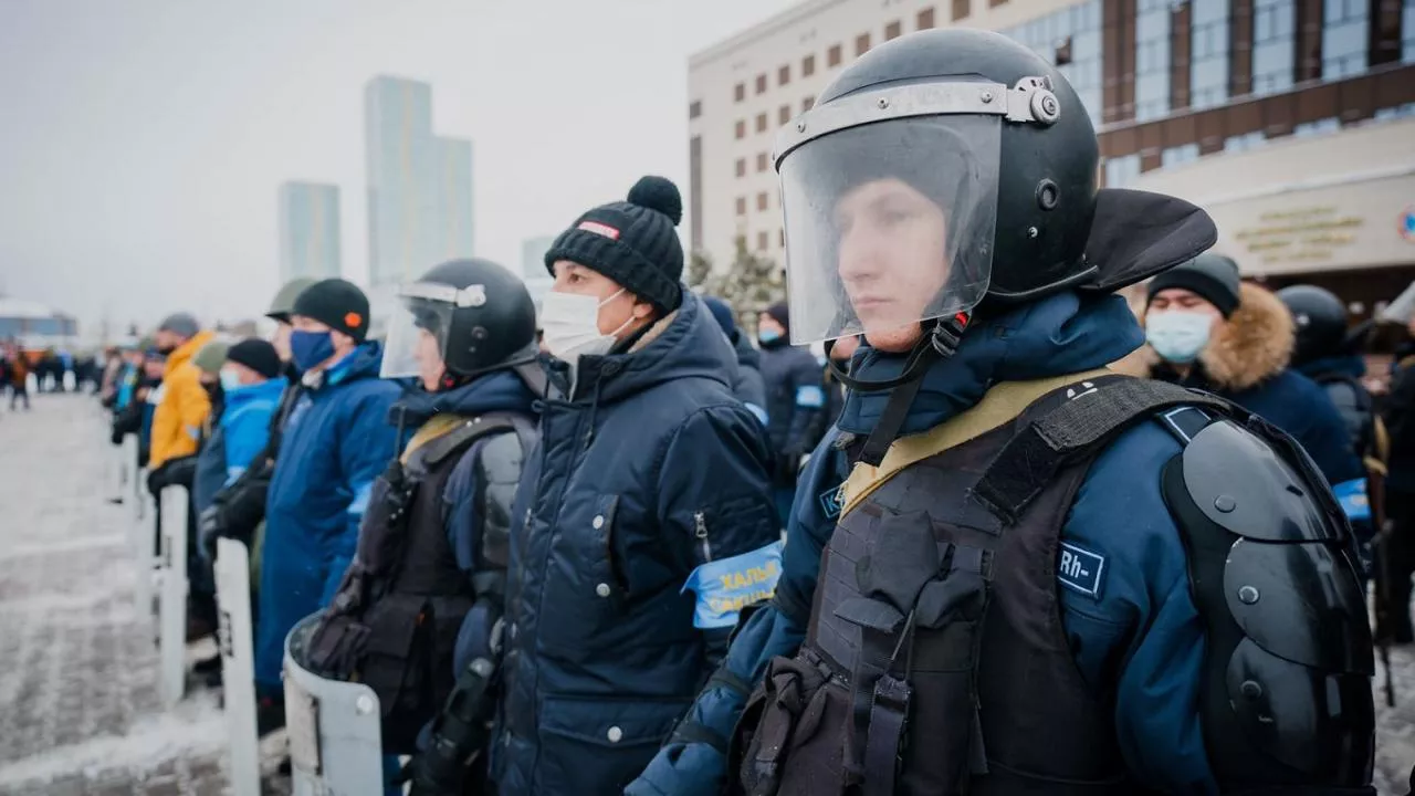 Казахстан отменил. Терроризм. Митинги в Казахстане. Митинг в Москве.