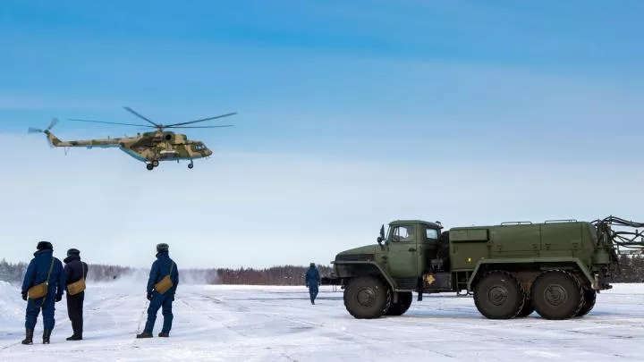 Миротворцы ОДКБ начали передачу охраняемых объектов казахским силовикам