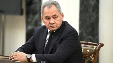 Шойгу обсудил с турецким министром обороны ситуацию с "грязной бомбой" на Украине