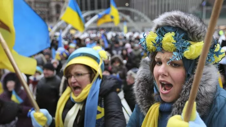 Украинки устроили акцию протеста против воинского учёта 