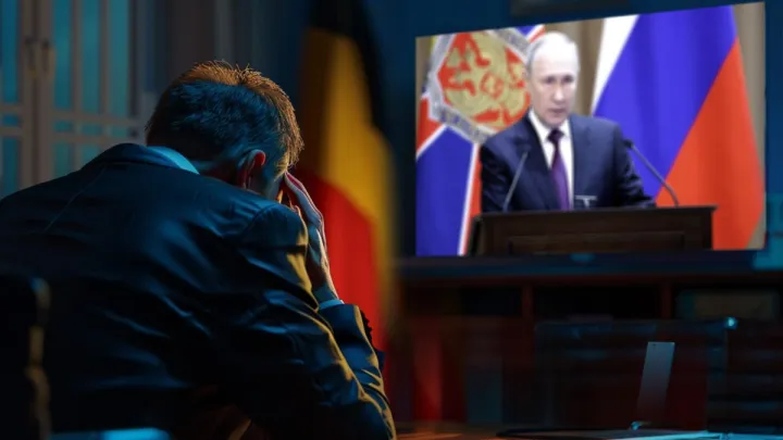 Белгород бомбят, а они набивают карманы: Цыганова показала фото прокурора, у которого на лице всё написано