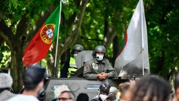 Португалия готова предоставить Украине военных инструкторов