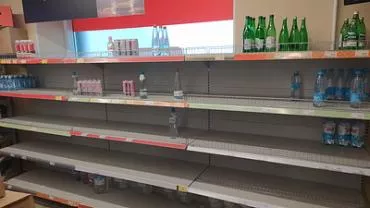 Украинцы опустошают полки в магазинах после слов Зеленского о войне — нардеп