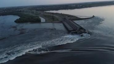 Накануне подрыва ГЭС уровень воды в Каховском водохранилище резко поднялся – мониторинг