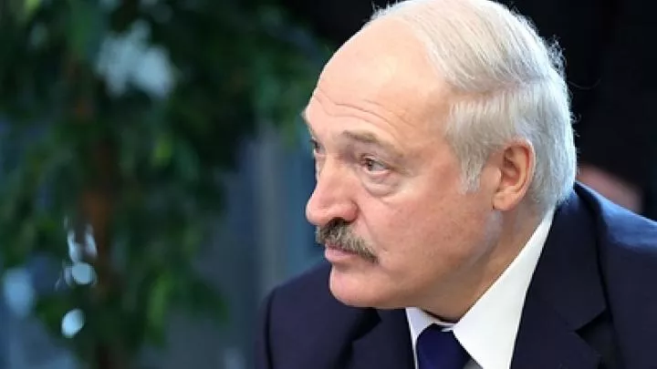 Лукашенко пообещал вернуть Украину в лоно славянства