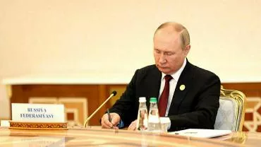 Путин парировал реплику Джонсона о "не начинавшей войну женщине"