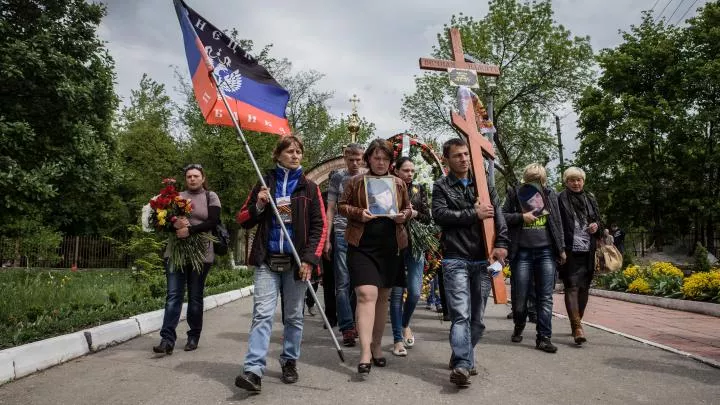 Ждём русские войска: жители Славянска рассказали о подготовке к штурму города