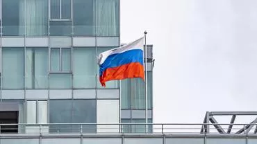 Власти Мелитополя объяснили снятие российского флага с главной площади города