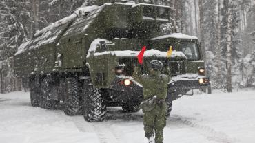 Россия идёт вперёд: прорыв в Авдеевке с севера, 3 км до Часова Яра. Украина готовит кустарные дроны: Закрытые сводки СВО